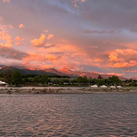 Chalet Camping River Italie Met 2 Slaapkamers Ameglia Eksteriør billede
